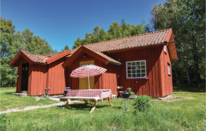 Amazing Home In Lur With Wifi in Lur